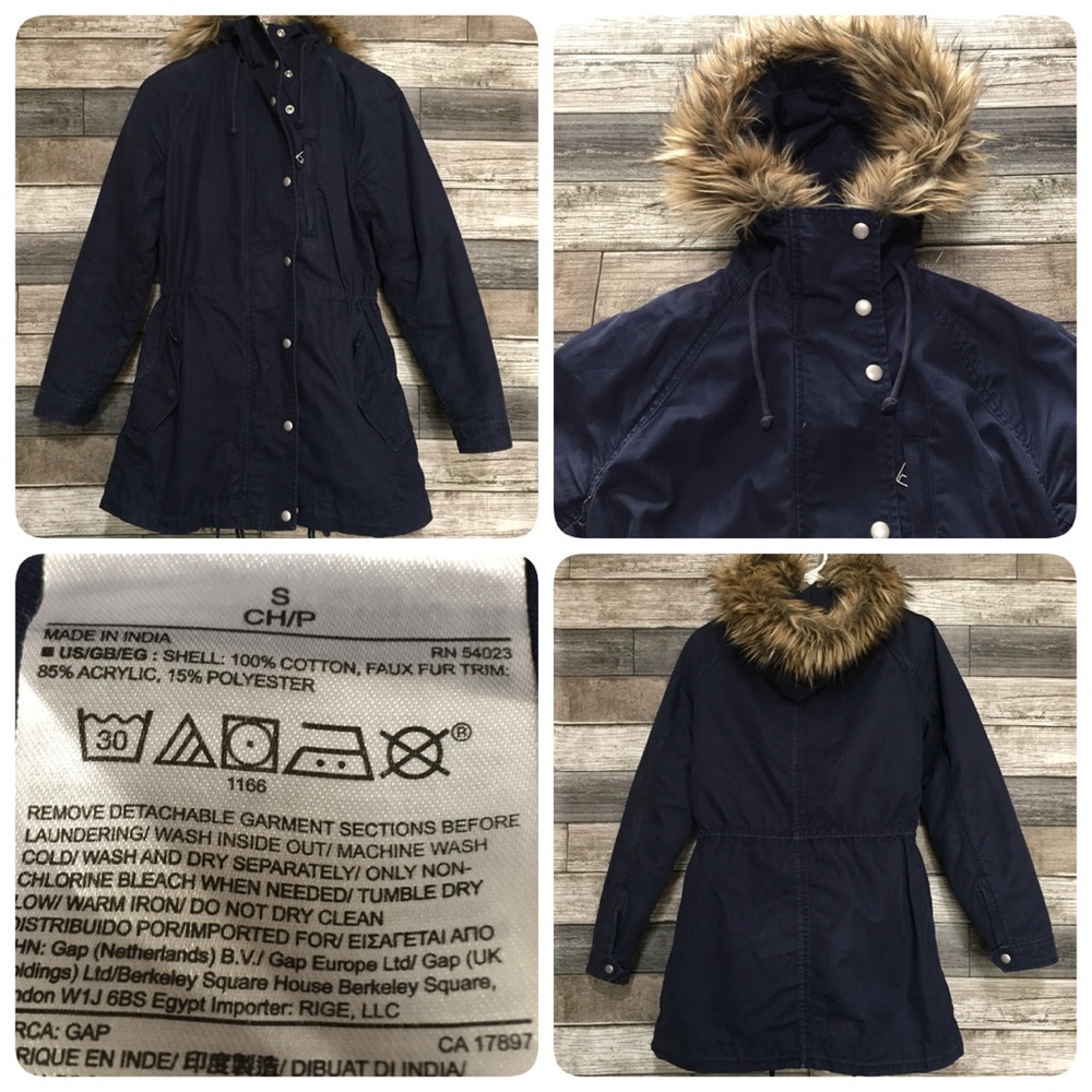 Gap  Women’s Faux Fur Hooded